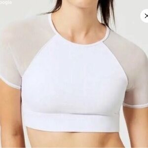 ALO fotitude white mesh crop top Size Medium
